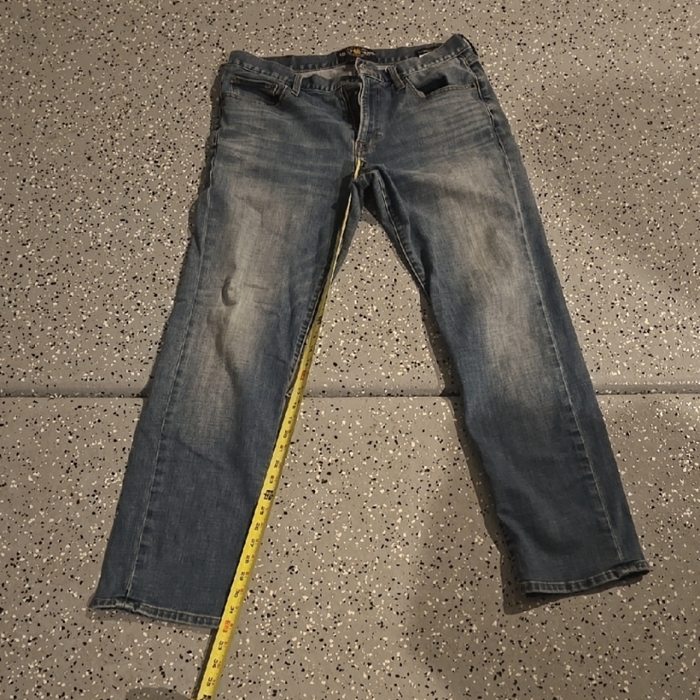 Used Men's Lucky Jeans 221 Original Straight 33x32